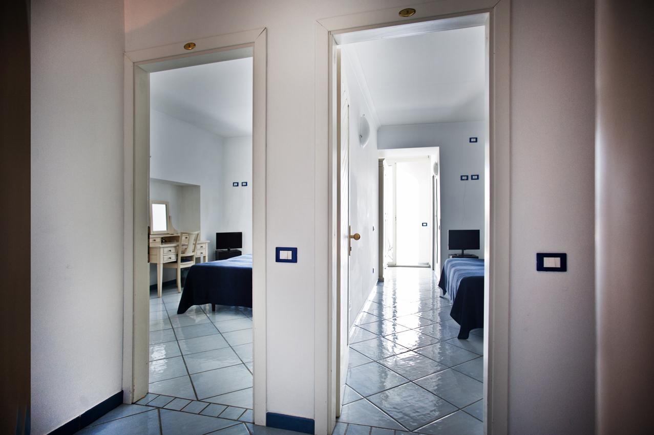Hotel Villa Iulia Вентолене Экстерьер фото